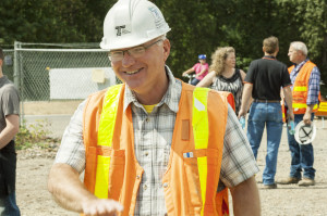 Construction Manager by Oregon Department of Transportation http://upload.wikimedia.org/wikipedia/commons/2/22/Construction_Manager_(9468874430).jpg